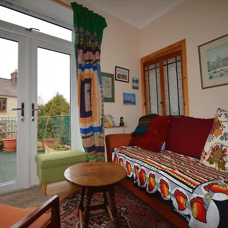 Apartamento Beautiful 2 Bedroom House In St Werburgs *